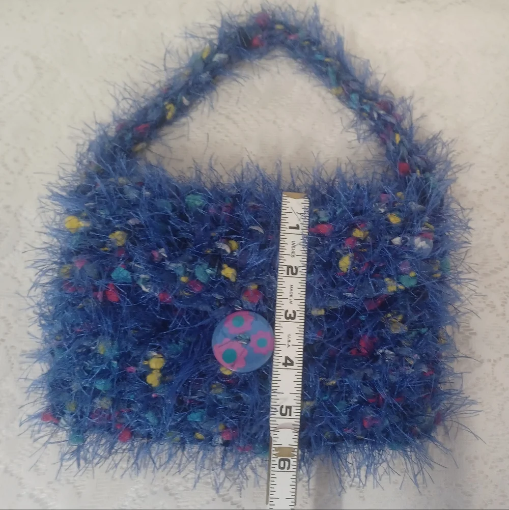 Fuzzy Knit Purse - Picture 7 of 8